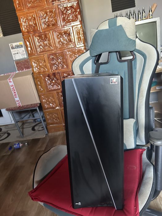 Schimb pc gaming cu laptop gaming