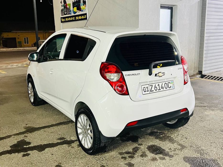 1.2 mator mexanika probeg 300.000 benzin metan 4 pokalena yil 2019