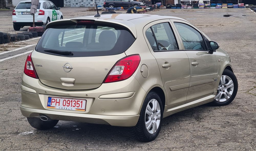 Opel Corsa D - OPC 2008 * 1.2 Benzină * Automată * Navi * Sc+Vol Înc