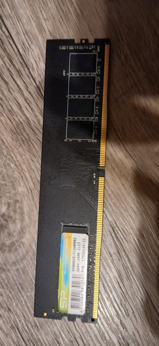 Оператива DDR4-2400