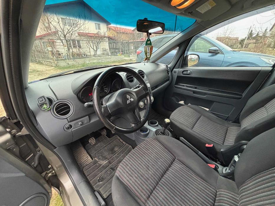 Mitsubishi Colt, a.f. 2008, 4 portiere, diesel, 1500 cmc, înmatriculat