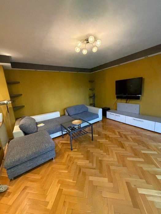 Apartament cu 3 camere lux de vanzare