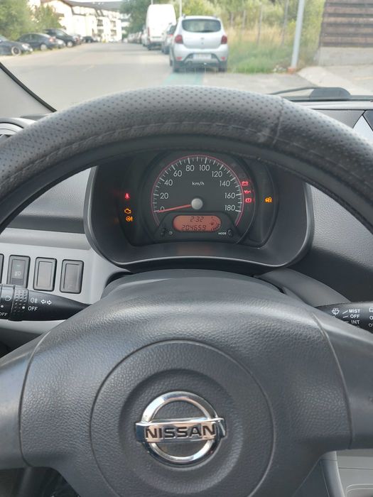 Nissan Pixo 2010