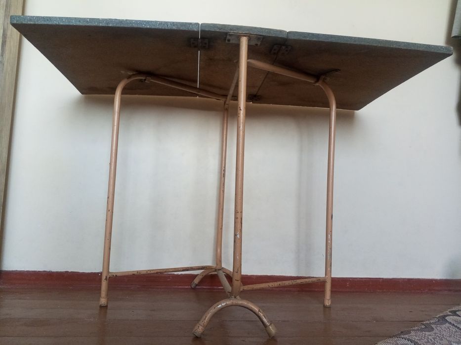 Стол Сотилади Советский стол