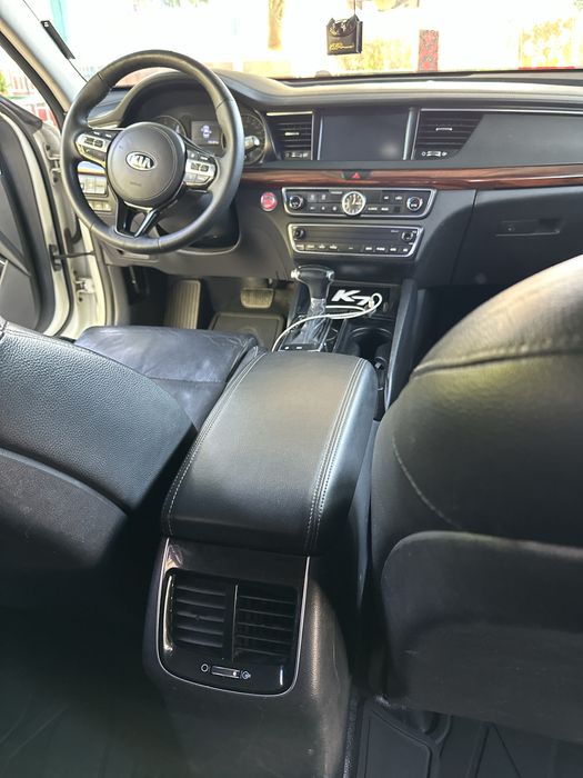 Kia k7, 2016 год, в родной краске