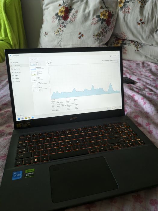 Când laptop de gaming Acer Aspire 7