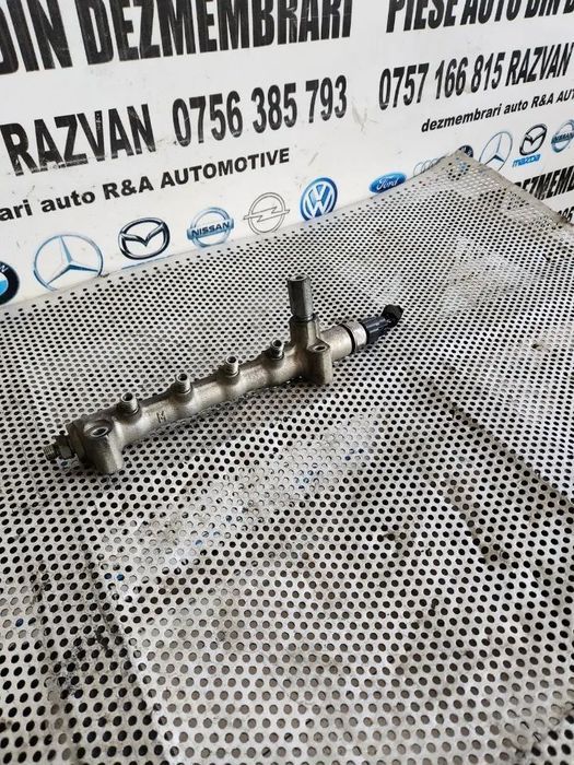 Rampa Injectie Injectoare Cu Senzor Opel Astra H Meriva Zafira B Corsa D 1.7 Cdti Euro 4 Motor Z17D