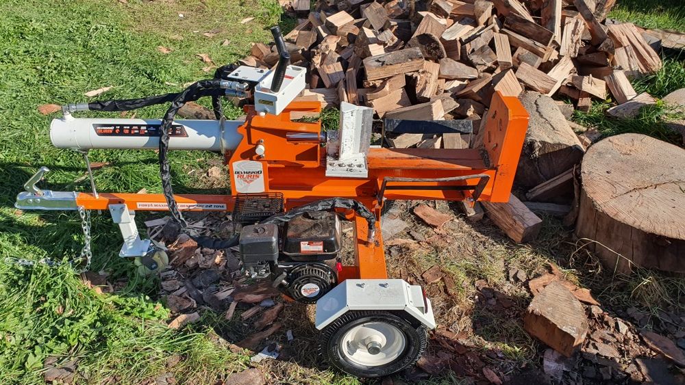 Inchiriez Despicator de lemne