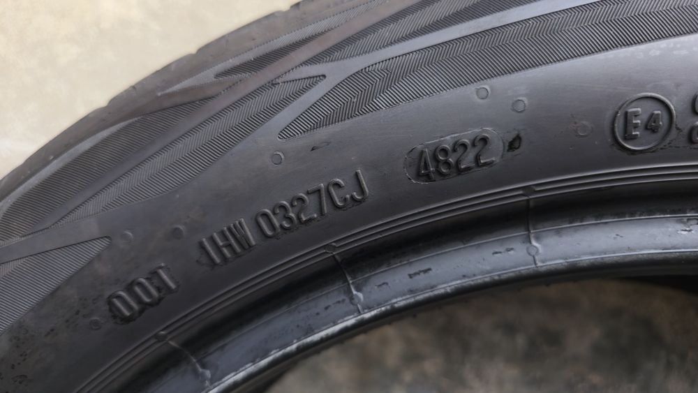 Гуми  Continental 215/50 R 19 Т