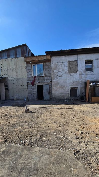 Продам 3 комн.дом район Спартак