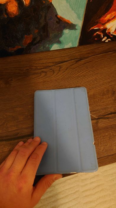 Apple iPad mini Wi-Fi + калъф, зарядно и чантичка