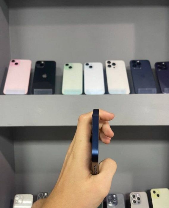 iPhone 12 1 год гарантия