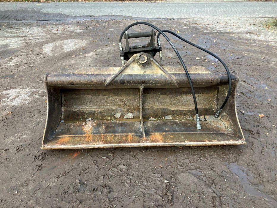 Cupa taluz excavatoare si miniexcavatoare