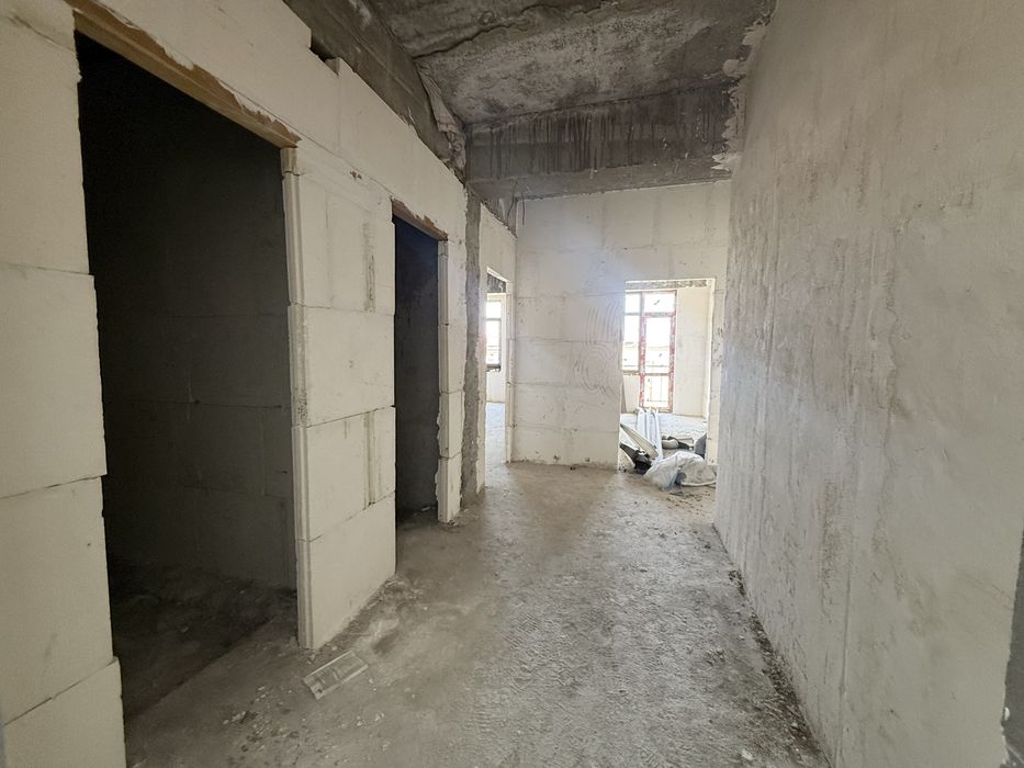 Срочно продается 2х квартира коробка с готовым кадастром Корасув