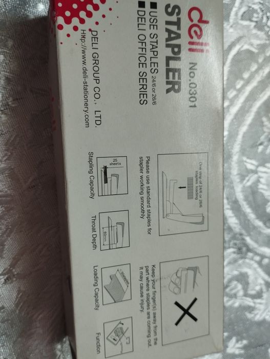 Степлер для бумаги, новый