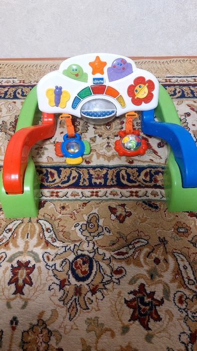 Детские игрушки ходунок