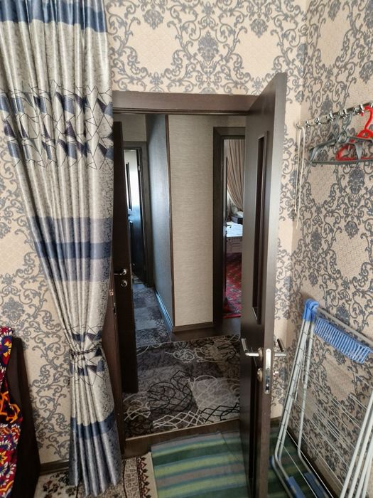 Продаётся 3 комнатная квартира