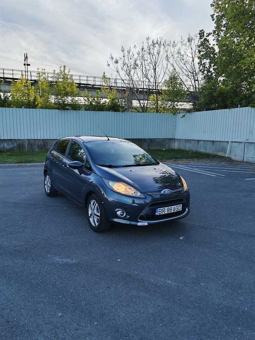 Ford Fiesta 1.25 Benzină + GPL