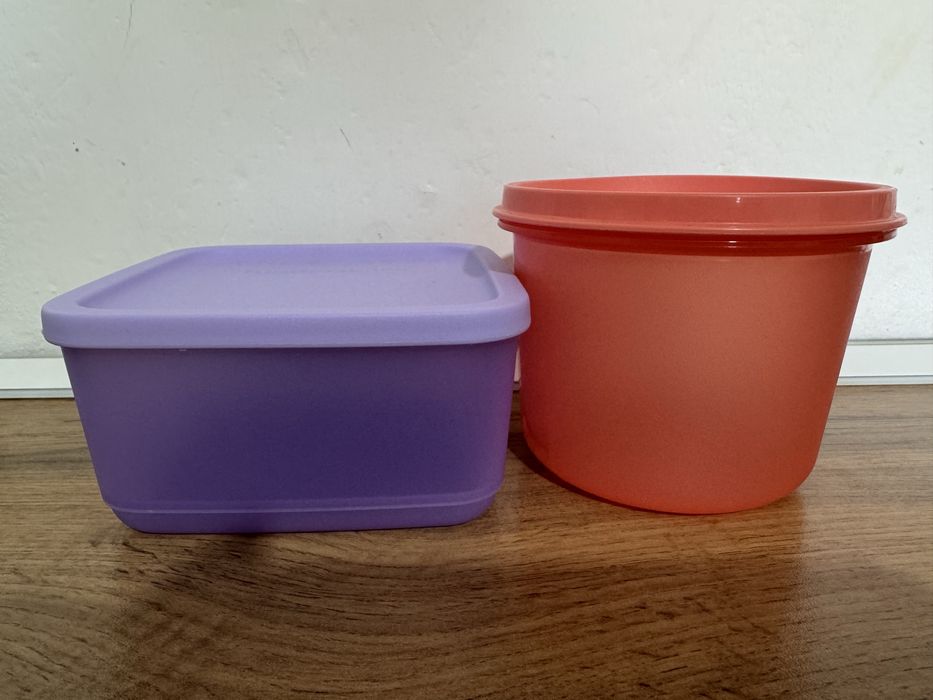 Продаются контейнеры Tupperware