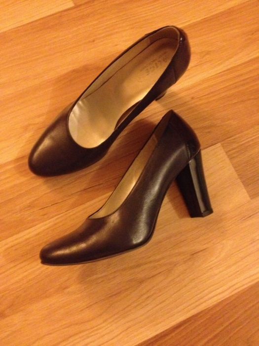 Pantofi bleumarin 40 noi