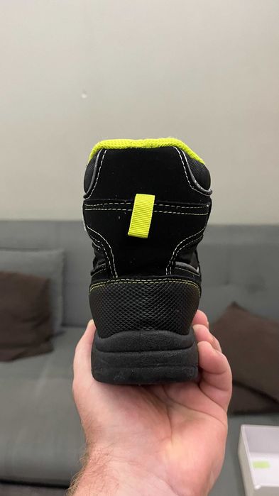 Детски зимни боти