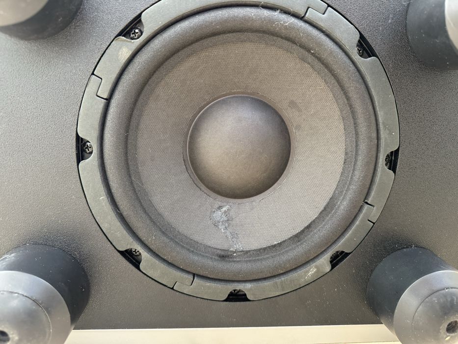 JBL SUB 140 8” активен субуфер