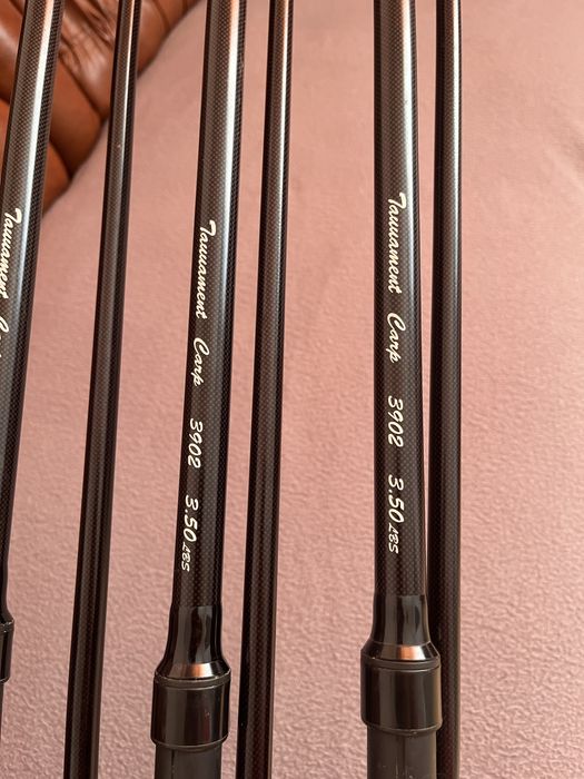 Vand 4 lansete Fl tournament carp 3.90