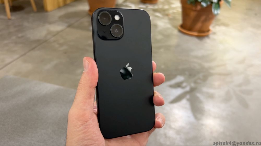 Iphone 15 /128 почти новый