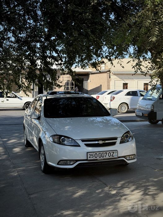 Chevrolet Gentra/Lacetti full