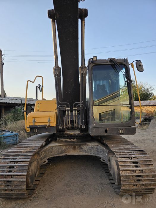 Услуги гусеничного экскаватора Volvo 220