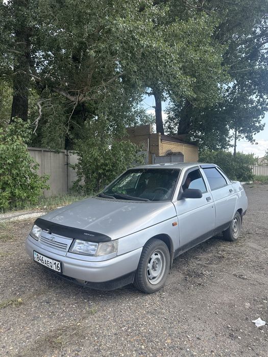 продам автомобиль ваз 2110
