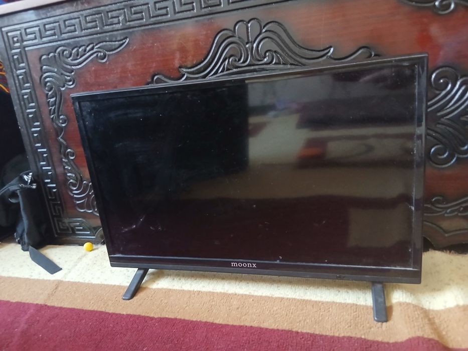Moonx 24 dyumli televizor