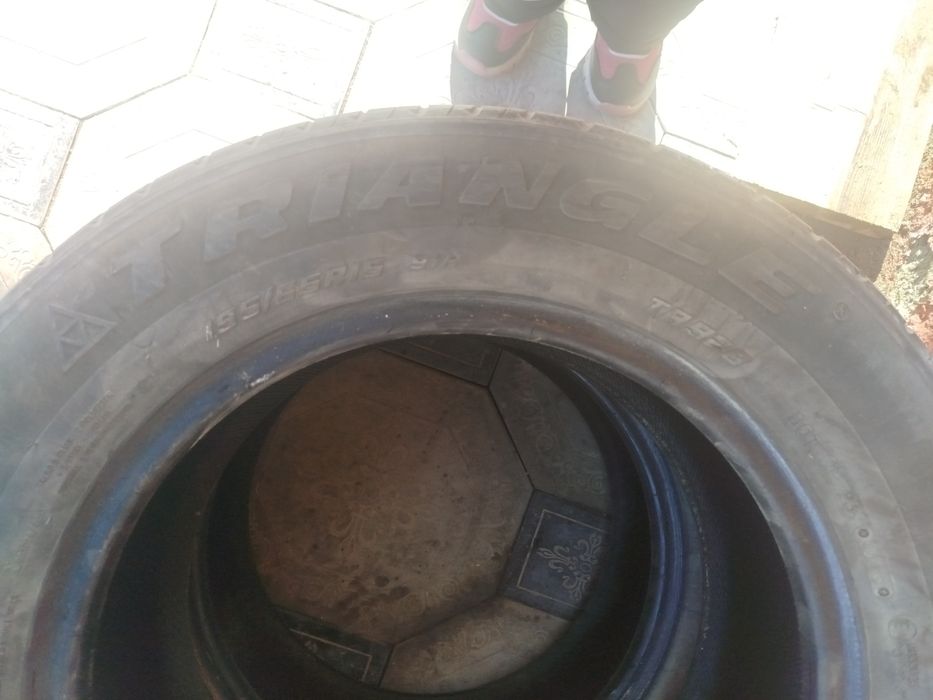 Продам шины в хорошем состояние