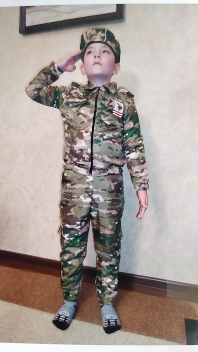 Новая в упаковке Детская военная форма