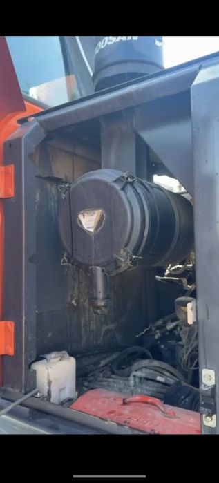 Ekskavator Doosan225 yili 2019 narxi 130000$