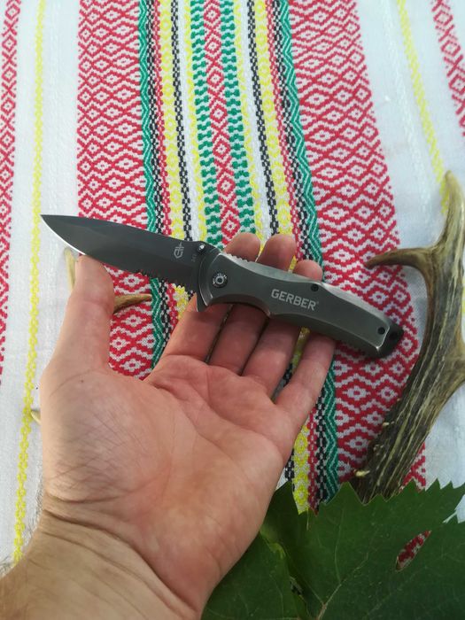 Згъваем нож гербер