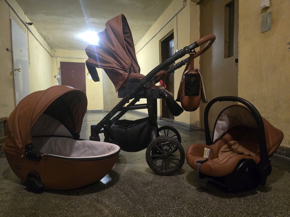 Бебешка количка унисекс