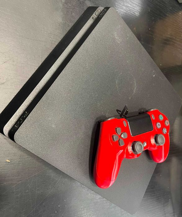 Hope Amanet P3 Playstation 4 SLIM / 500 GB / O Maneta
