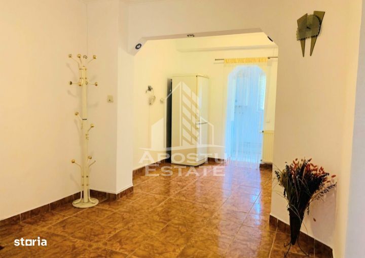Apartament cu 2 camere si living la parter Calea Lipovei