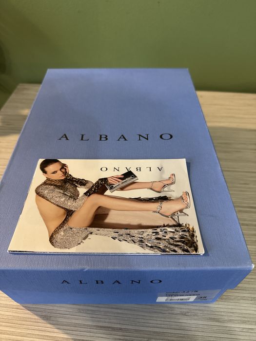 Елегантни дамски обувки, 38- ми номер