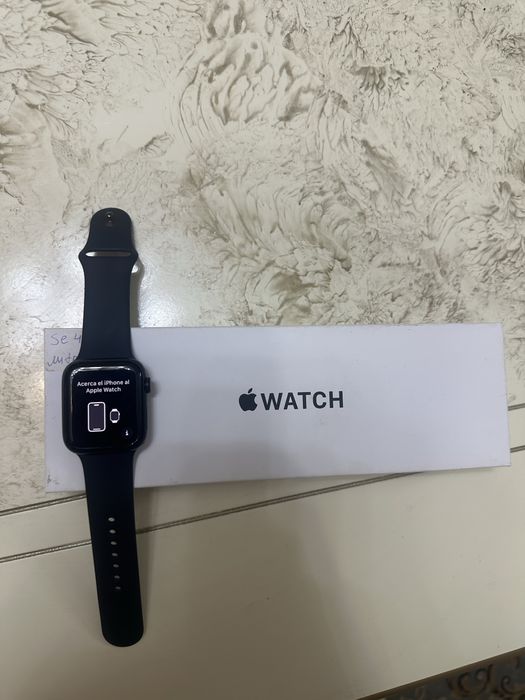 Apple watch se2 ,44мм
