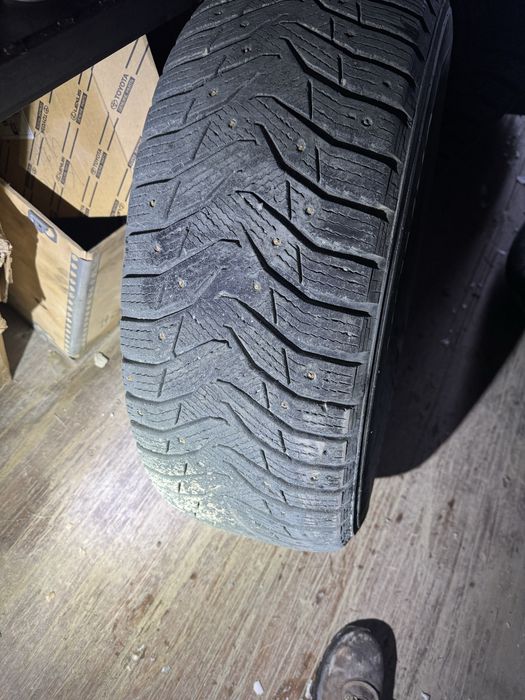 Зимняя резина шипованная