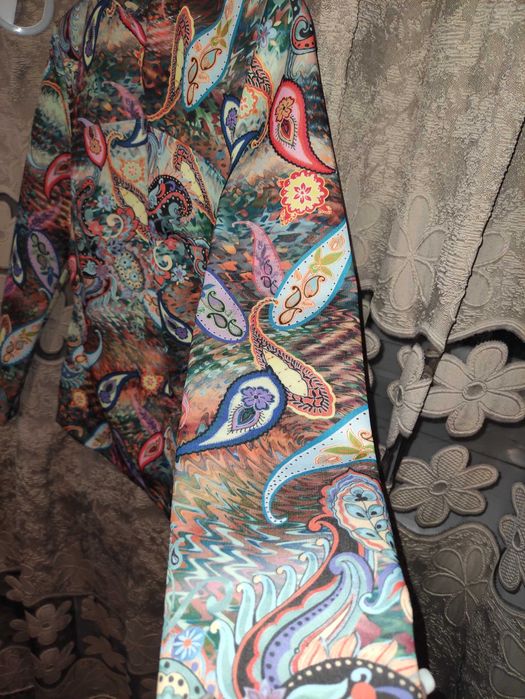 Продается лонгслив