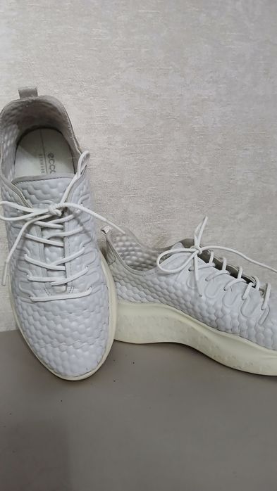 Кожаные кроссовки ECCO Therap
