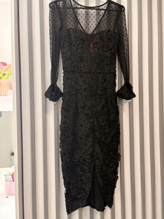 rochie eleganta cu spatele gol