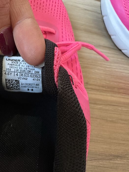 Маратонки  Under Armour