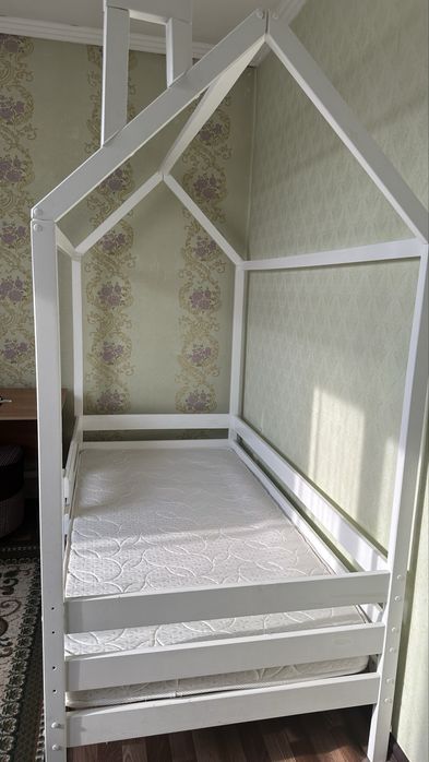 Детский кровать, домик