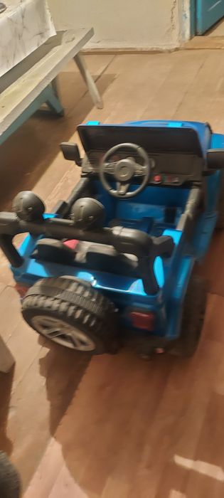 Продам дет.машину