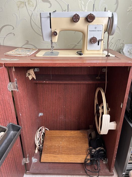 Продам Швейная машинка