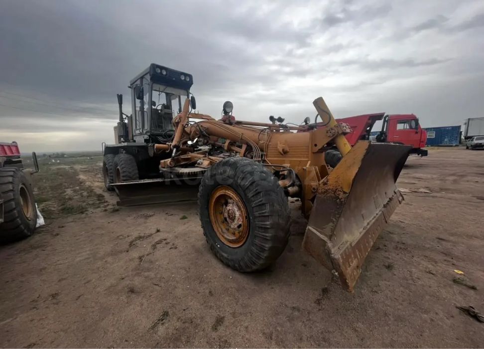 Продам автогрйдер